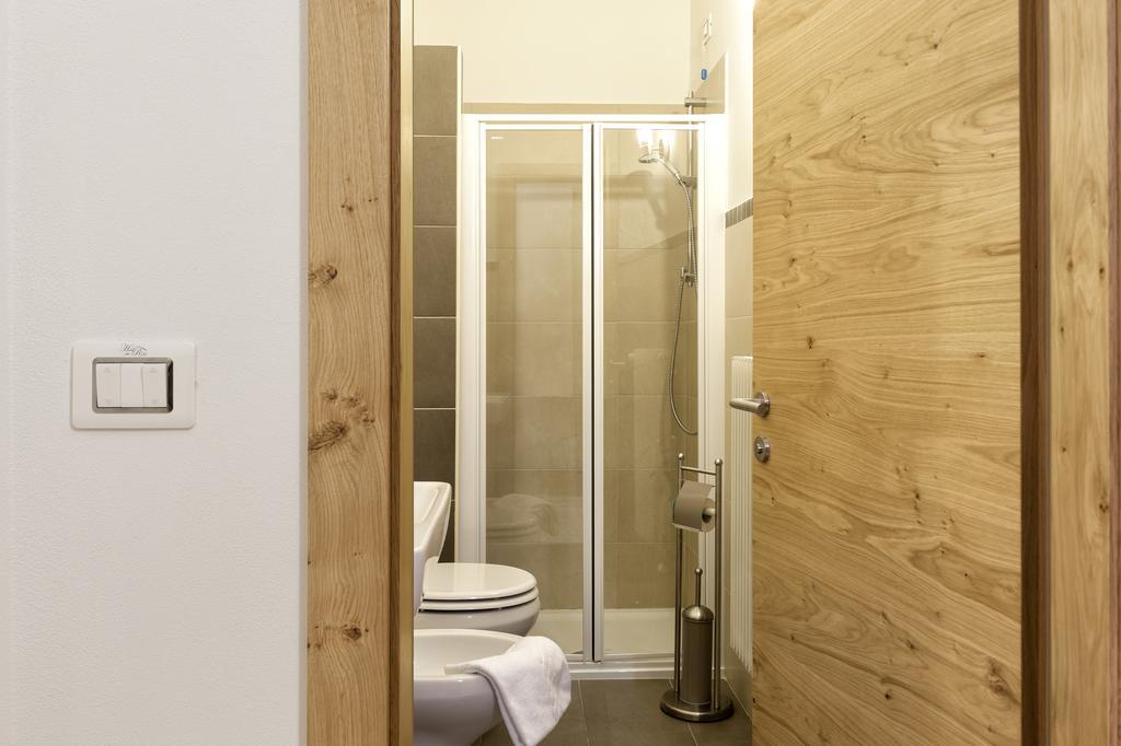 Hotel Alla Rocca ヴァレーナ 部屋 写真